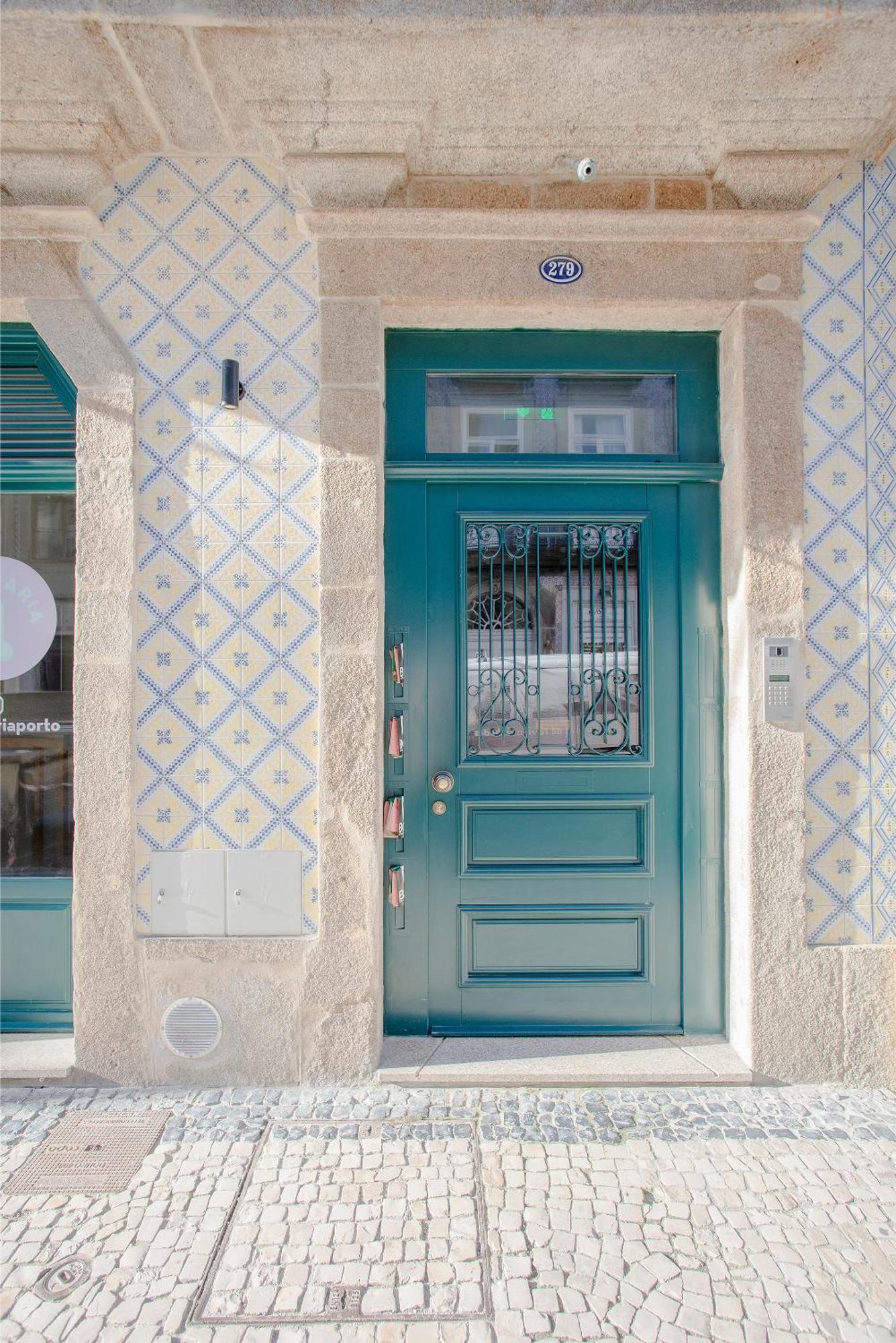 Liiiving In Porto - Cedofeita Charming Apartment Esterno foto