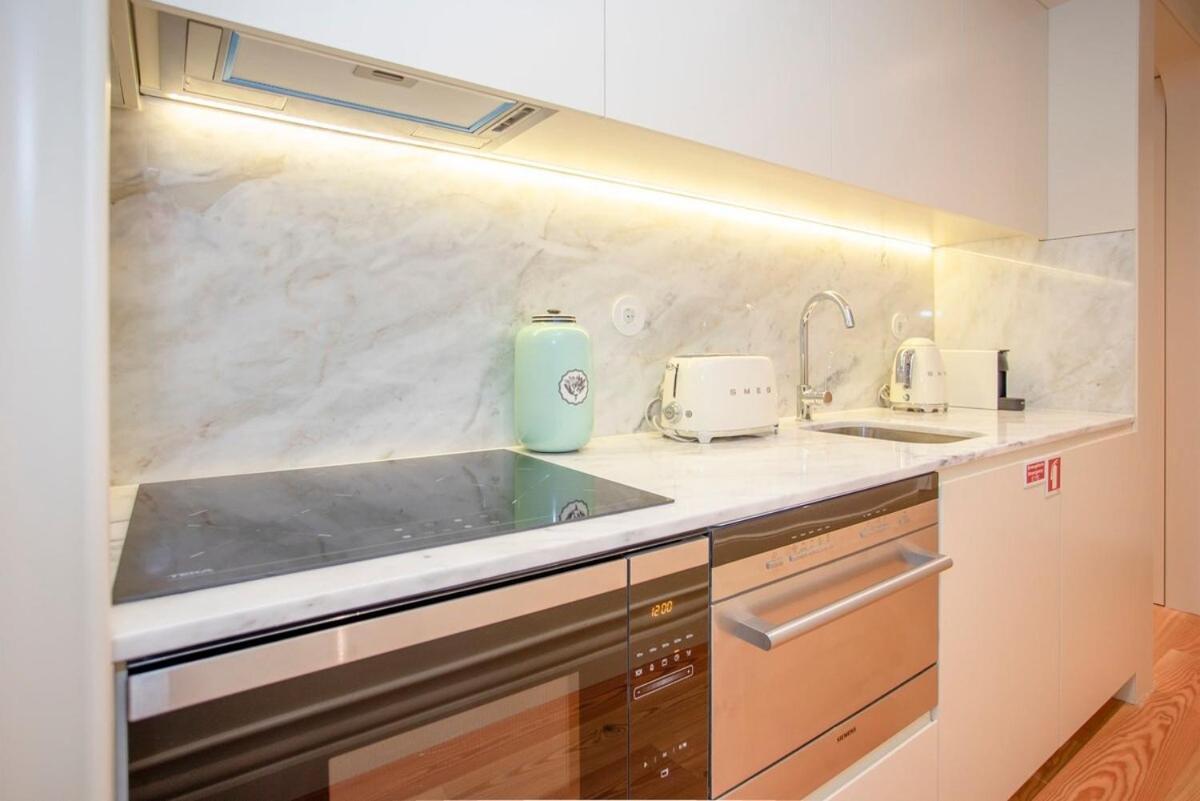 Liiiving In Porto - Cedofeita Charming Apartment Esterno foto