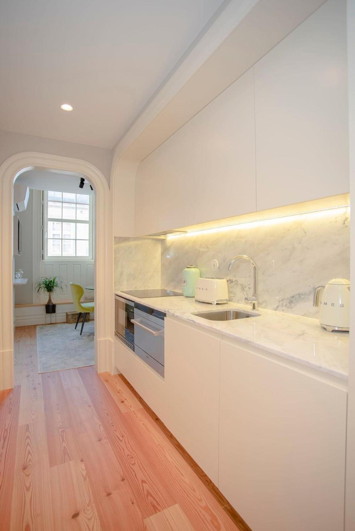 Liiiving In Porto - Cedofeita Charming Apartment Esterno foto